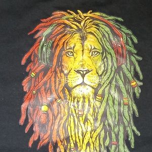 T shirt  size medium